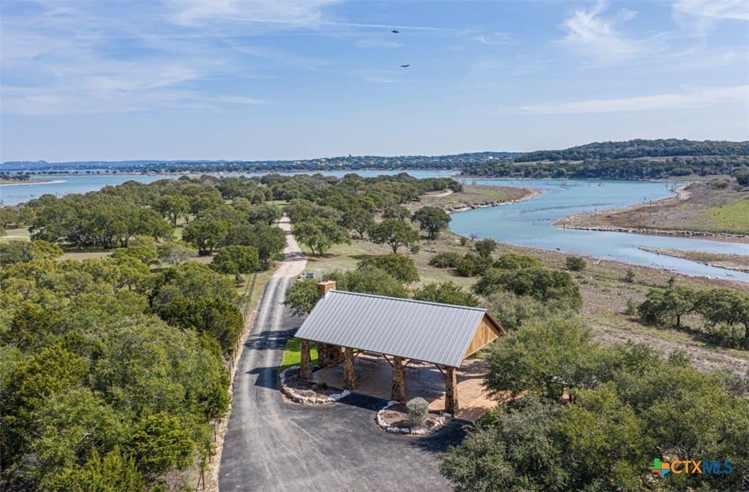 6.61 acres in Comal County - photo 12