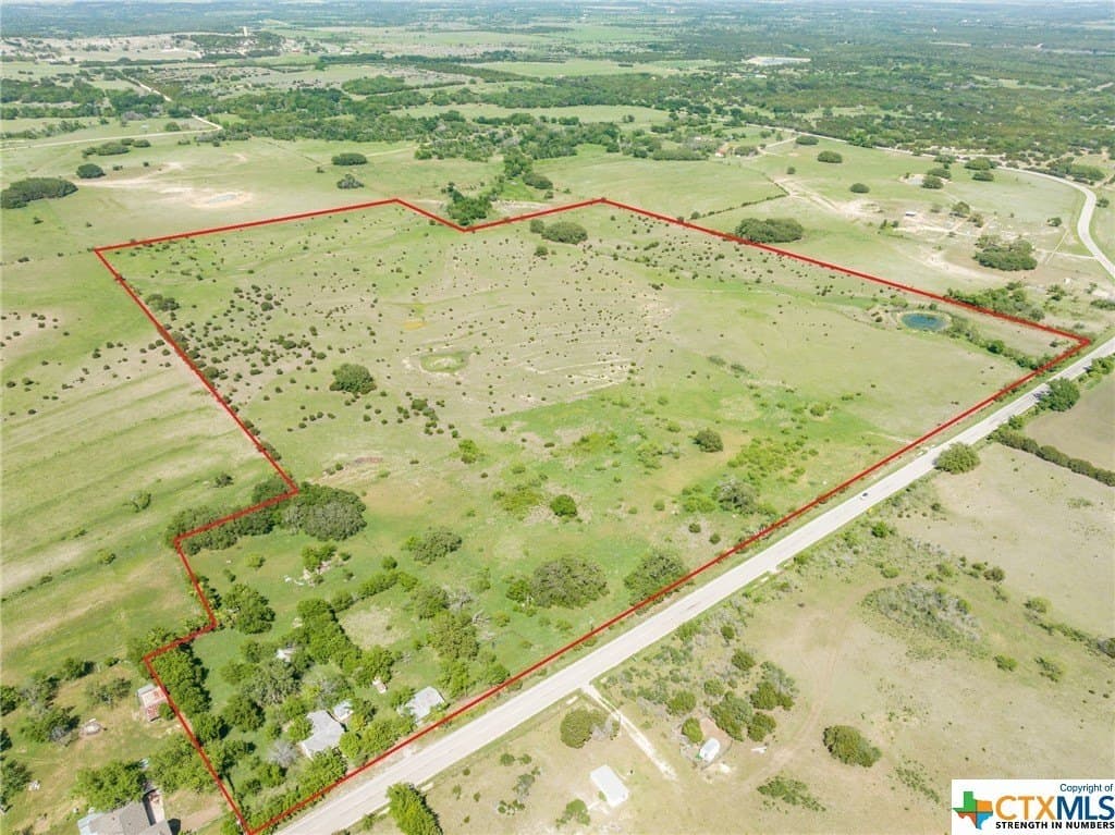 58.51 acres in Coryell County - photo 4