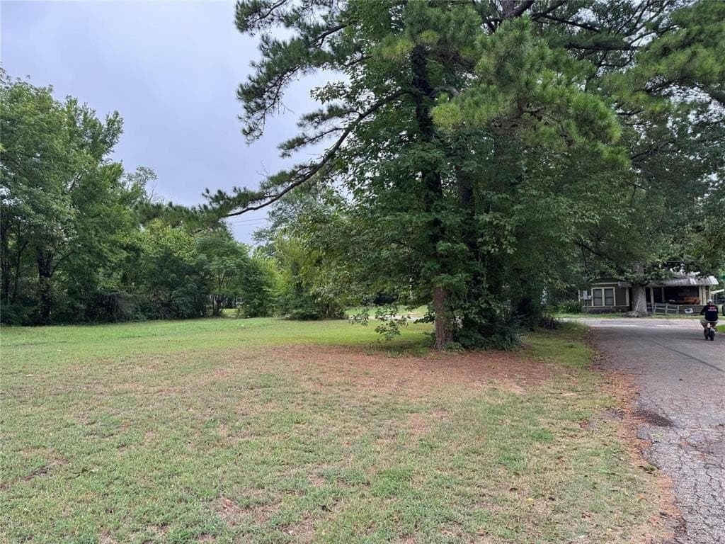 0.19 acres in Lamar County - photo 3