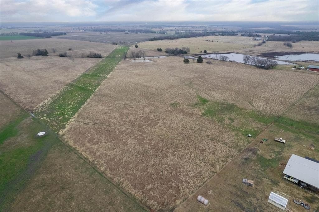 35.83 acres in Hunt County - photo 16