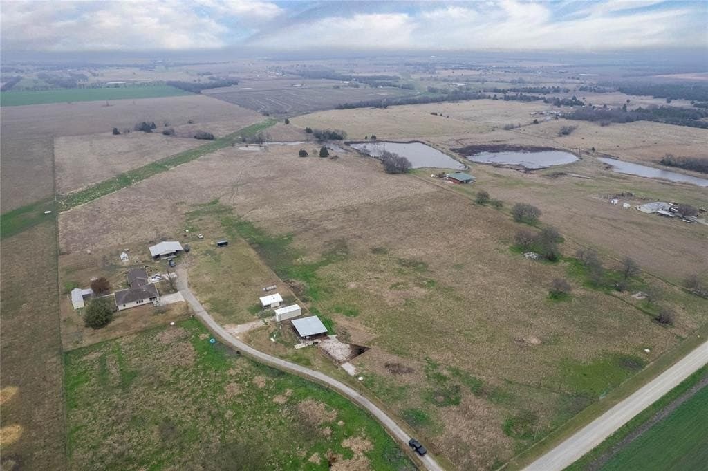 35.83 acres in Hunt County - photo 14