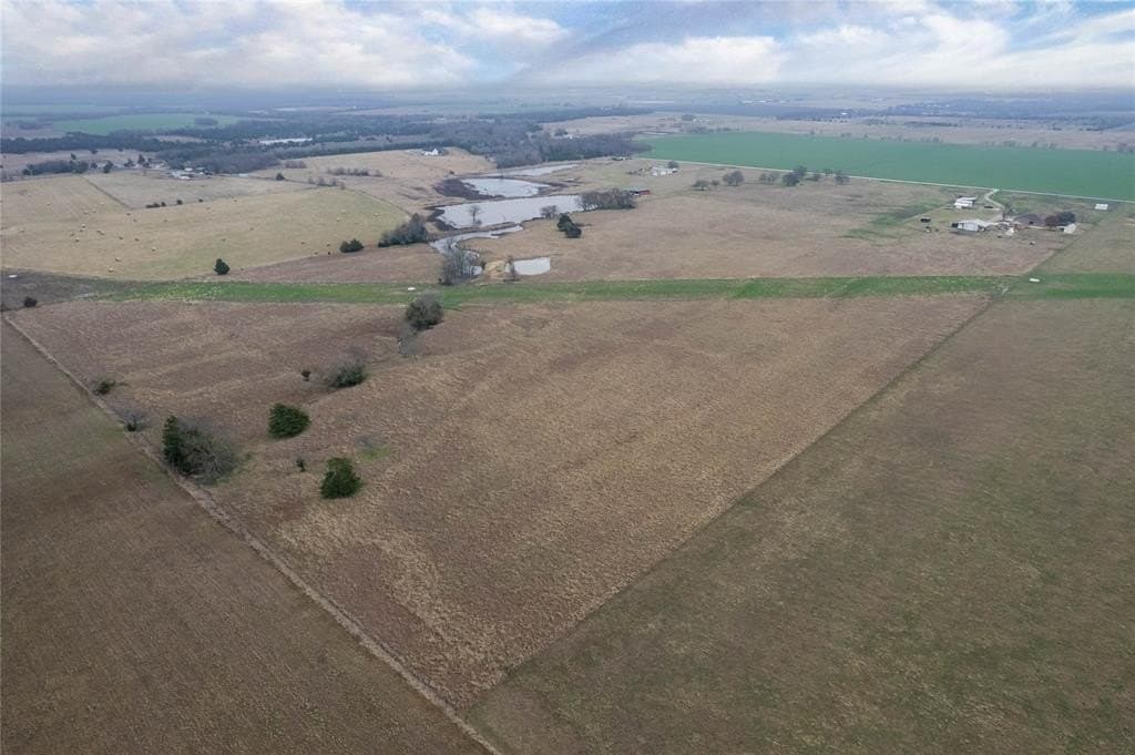 35.83 acres in Hunt County - photo 4