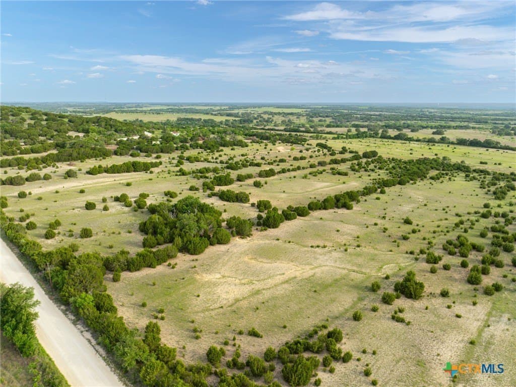 21.5 acres in Hamilton County - photo 33