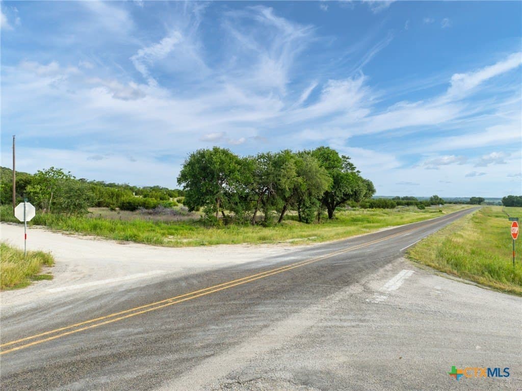 21.5 acres in Hamilton County - photo 3