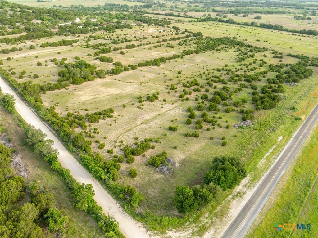 21.5 acres in Hamilton County - photo 4