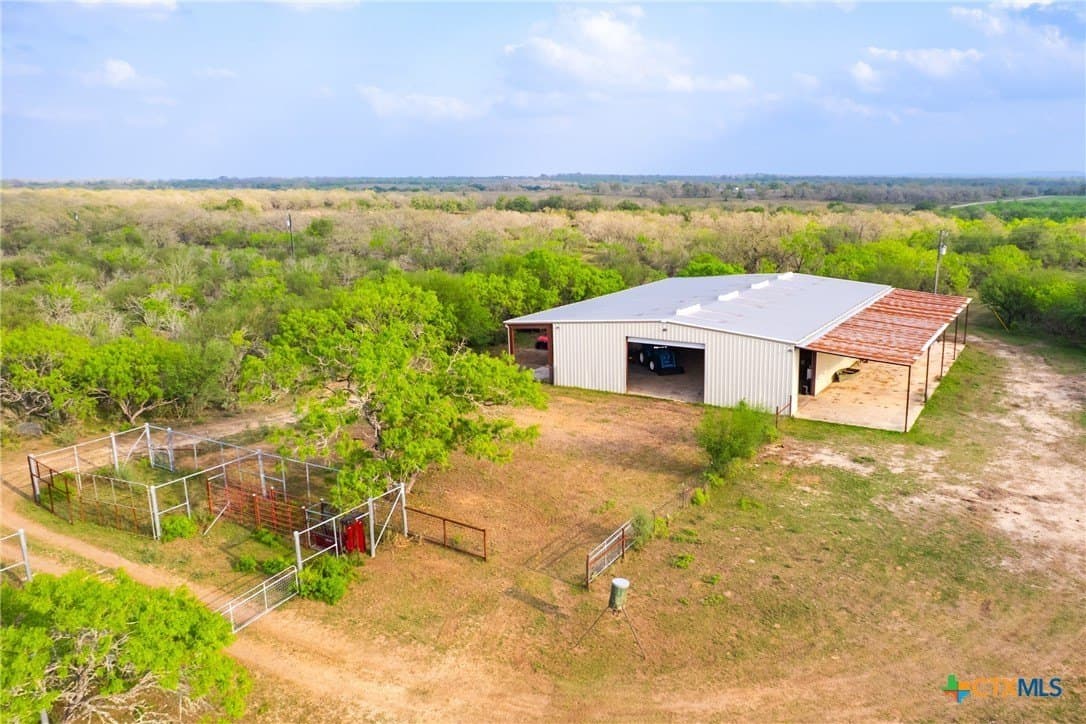 67 acres in Guadalupe County - photo 8