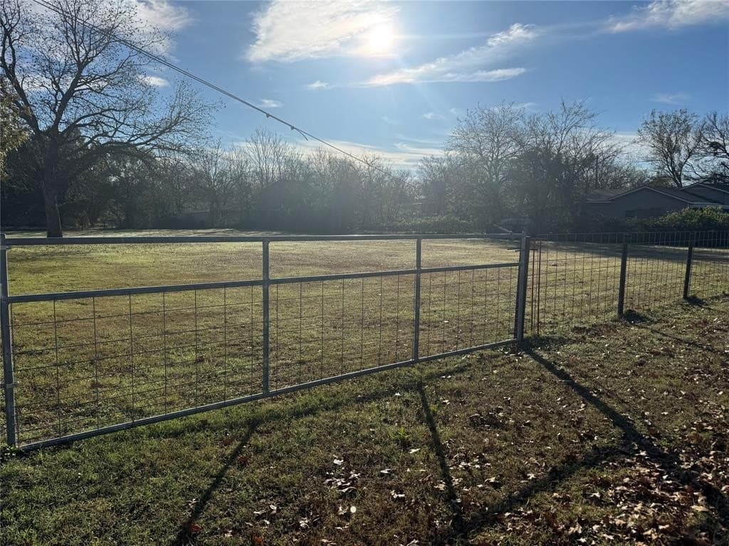 0.51 acres in Wise County - photo 3