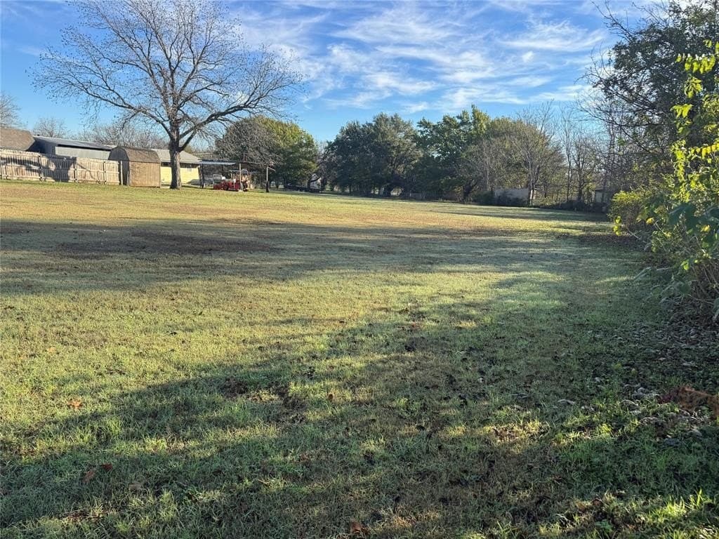 0.51 acres in Wise County - photo 7