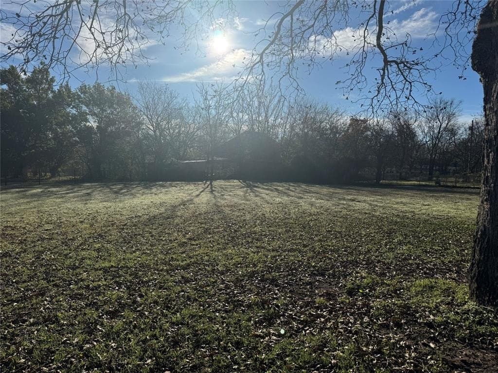 0.51 acres in Wise County - photo 13