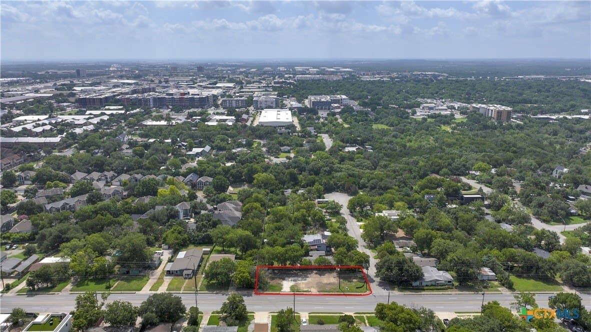 0.26 acres in Travis County - photo 2