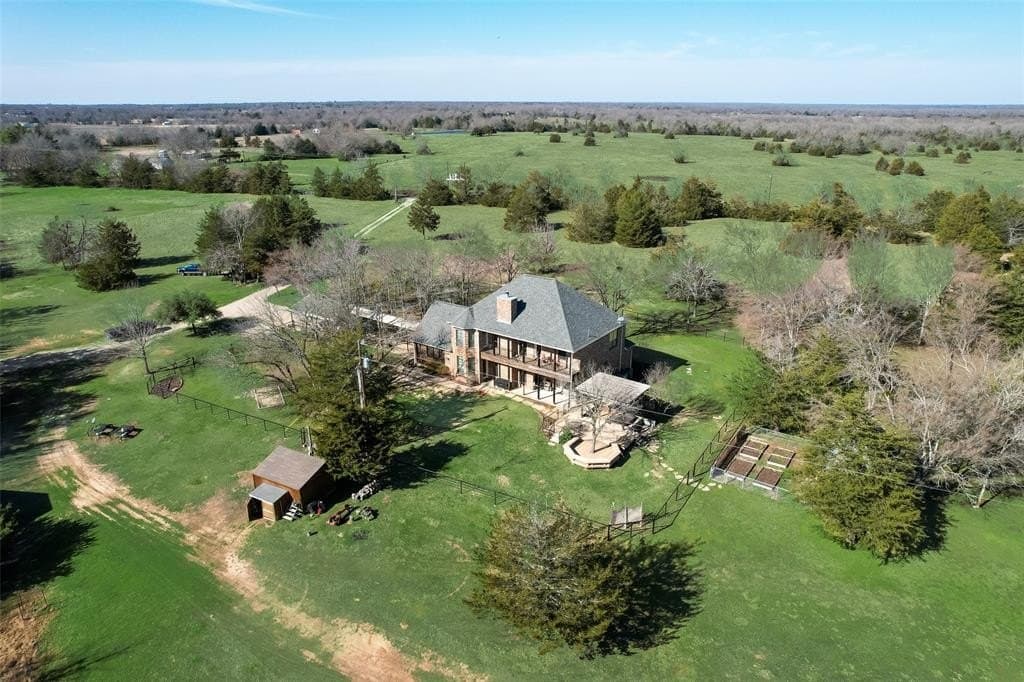 10 acres in Hopkins County - photo 8