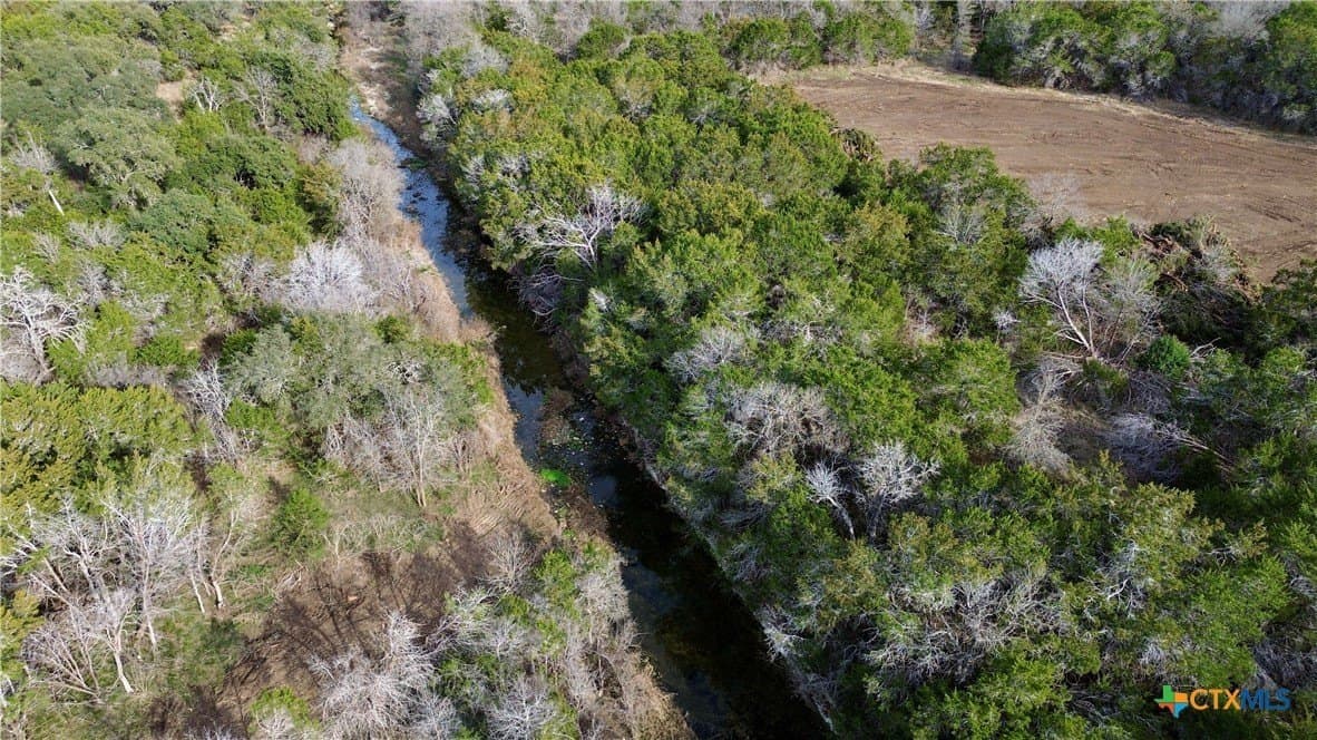 5.75 acres in Bell County - photo 4