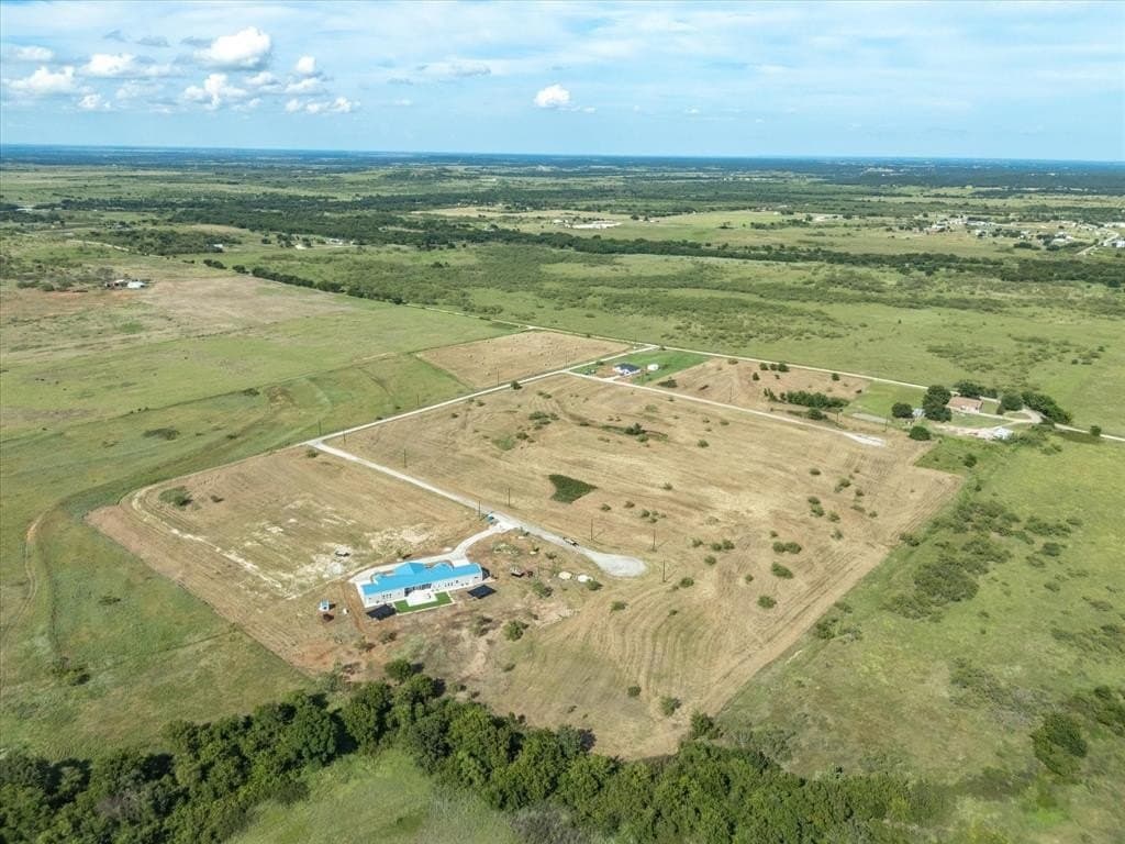 2 acres in Montague County - photo 9