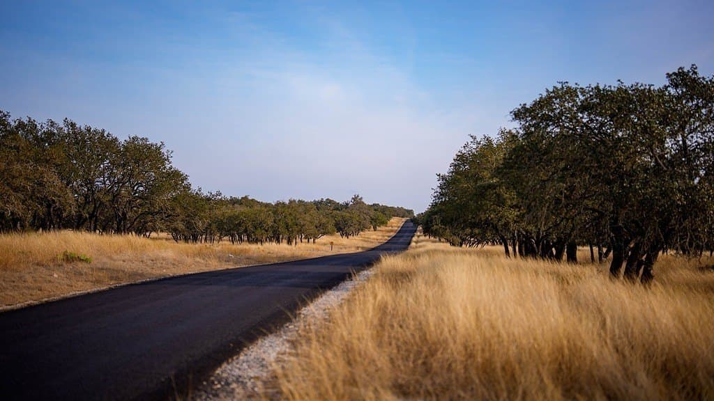 128.44 acres in Kerr County - photo 4