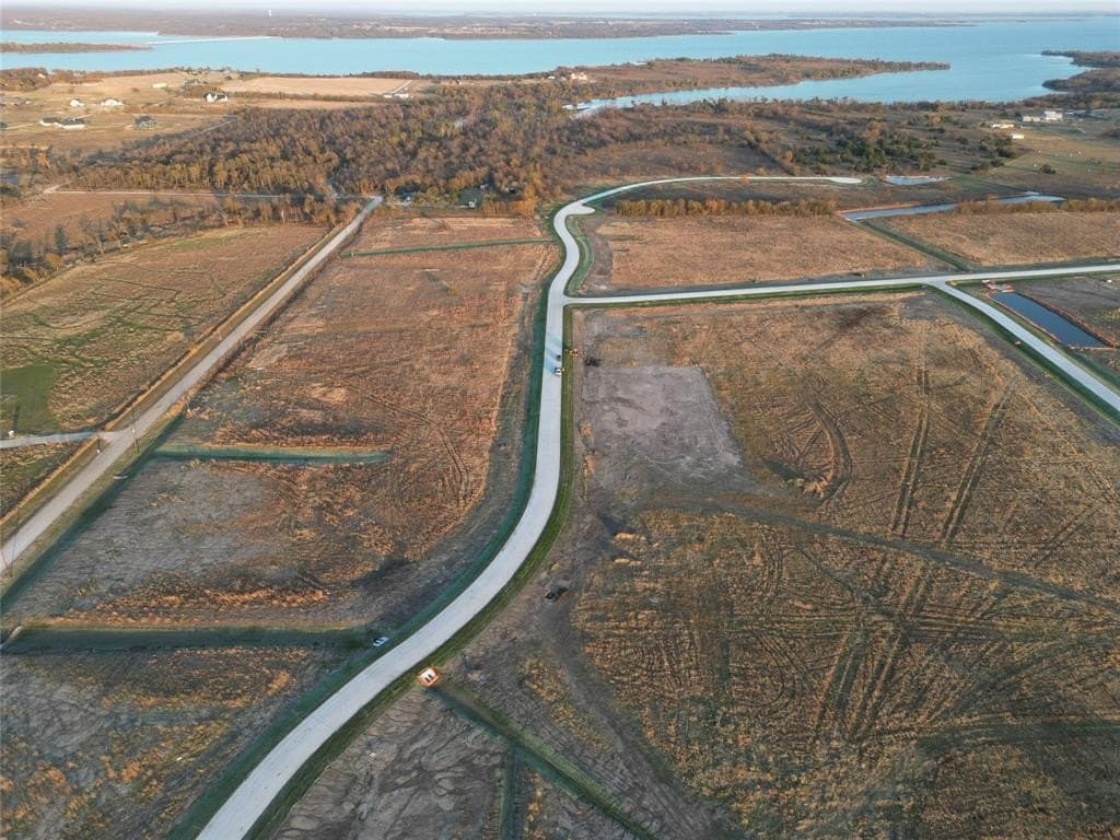 2.5 acres in Denton County - photo 4