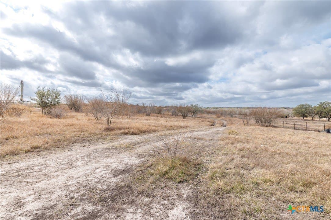 12.33 acres in Gonzales County - photo 6