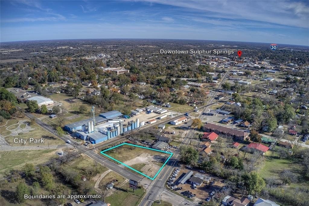 0.87 acres in Hopkins County - photo 3