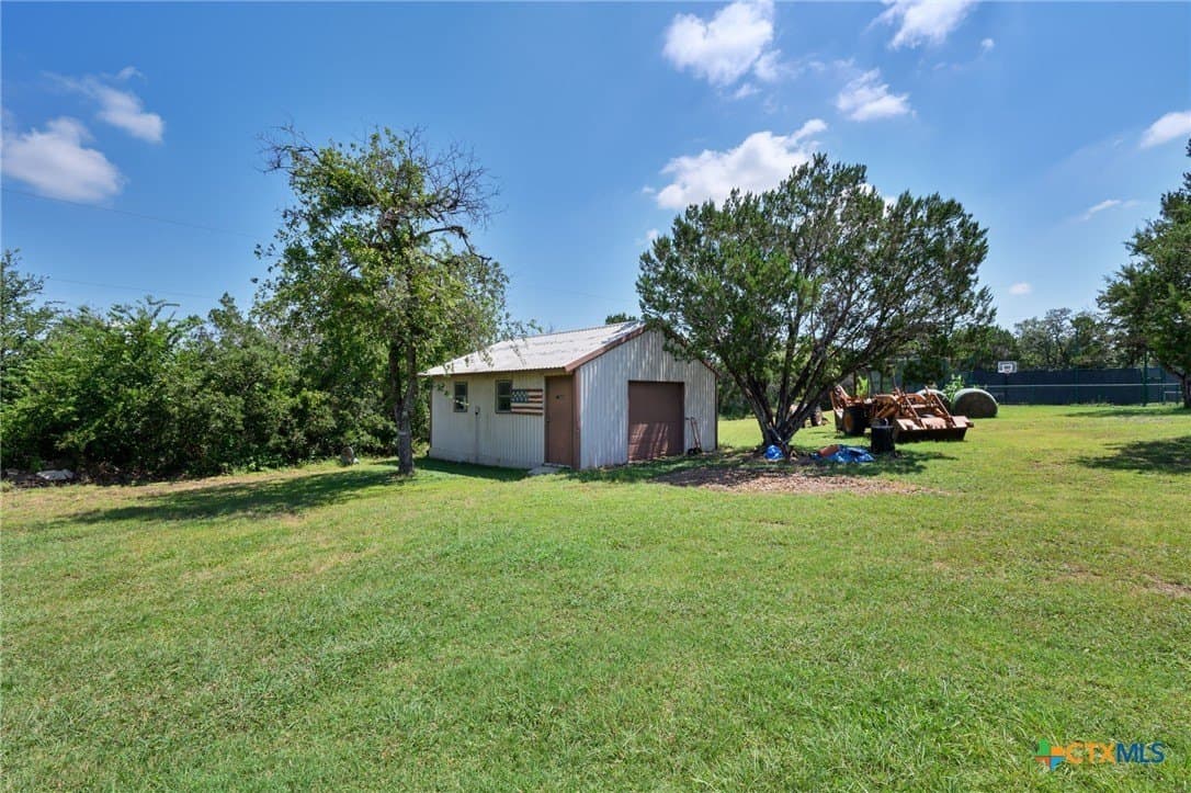 10 acres in Hamilton County - photo 32