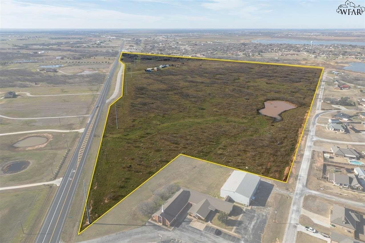 107.31 acres in Archer County - photo 3
