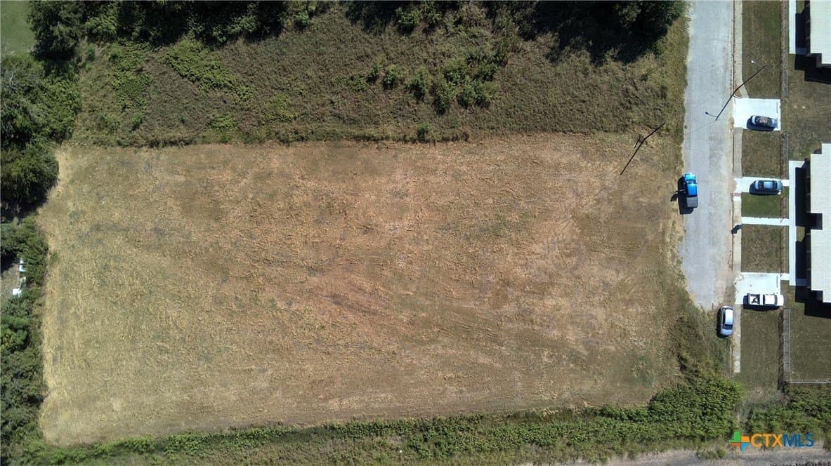 1.1 acres in Milam County - photo 7