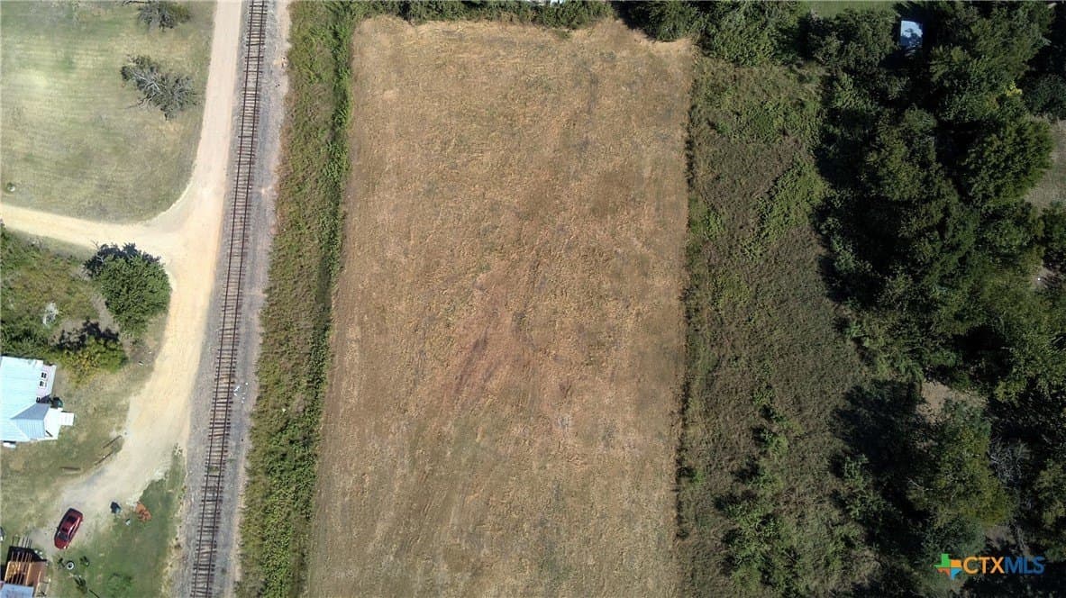 1.1 acres in Milam County - photo 6