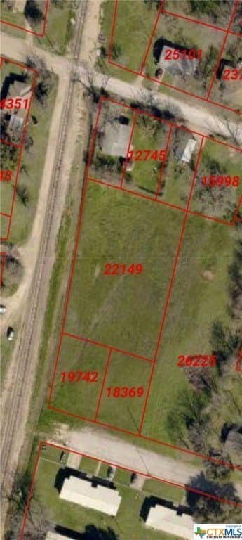 1.1 acres in Milam County - photo 17