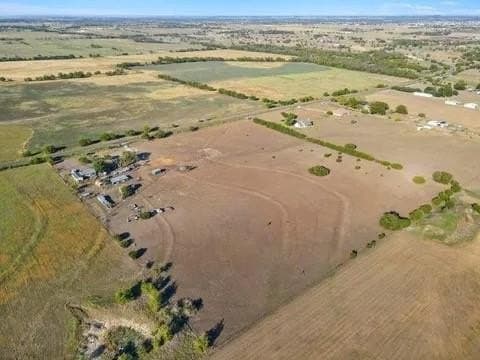15 acres in Johnson County - photo 5