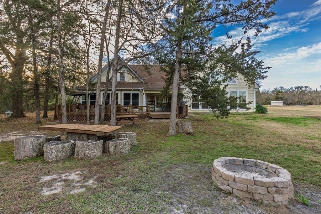 27.91 acres in Hunt County - photo 31