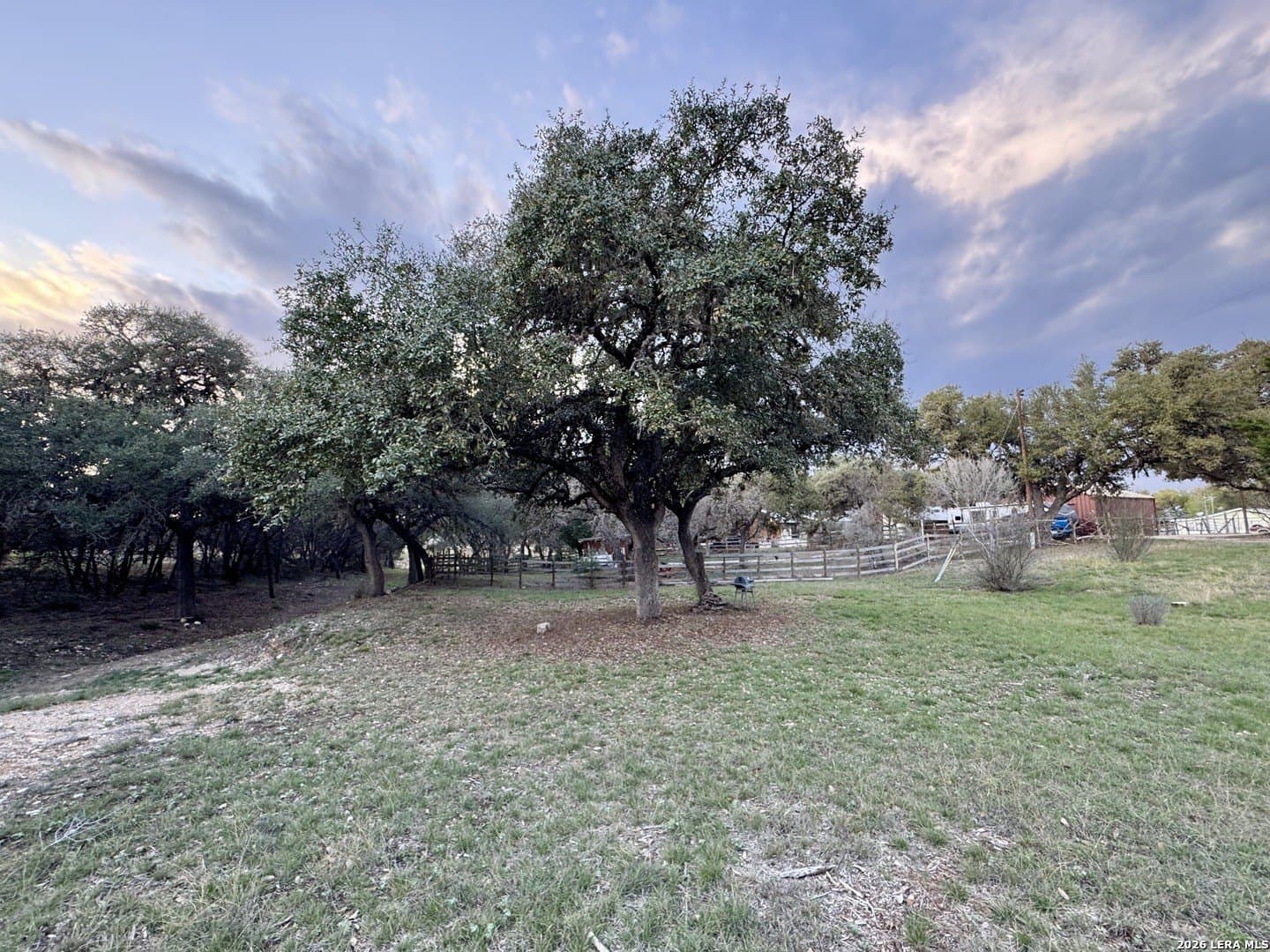 0.86 acres in Bandera County - photo 14