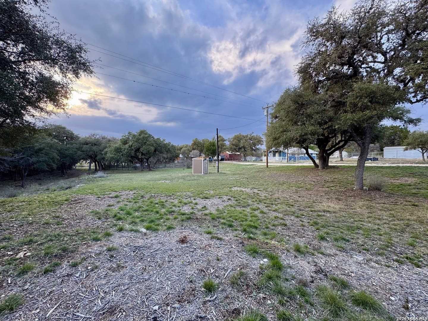 0.86 acres in Bandera County - photo 7