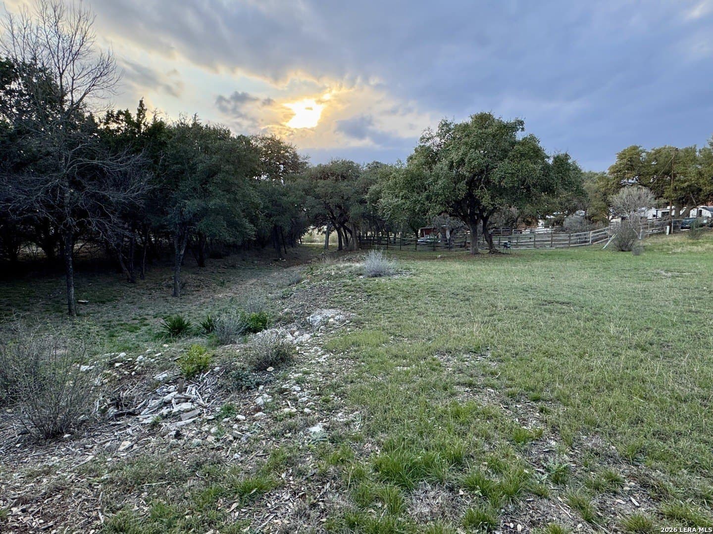 0.86 acres in Bandera County - photo 10