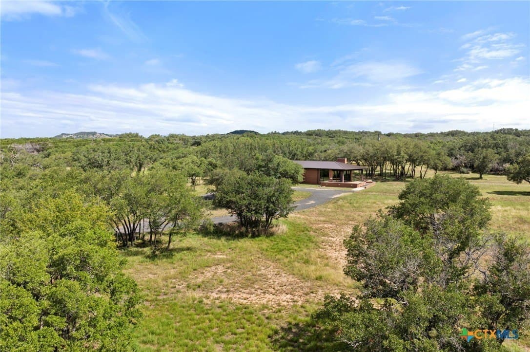 11 acres in Blanco County - photo 33