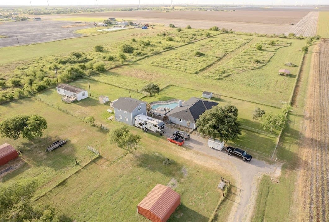 10 acres in San Patricio County - photo 31