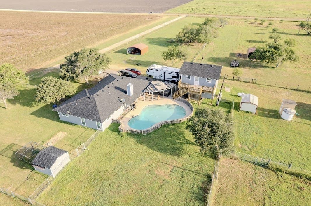 10 acres in San Patricio County - photo 29