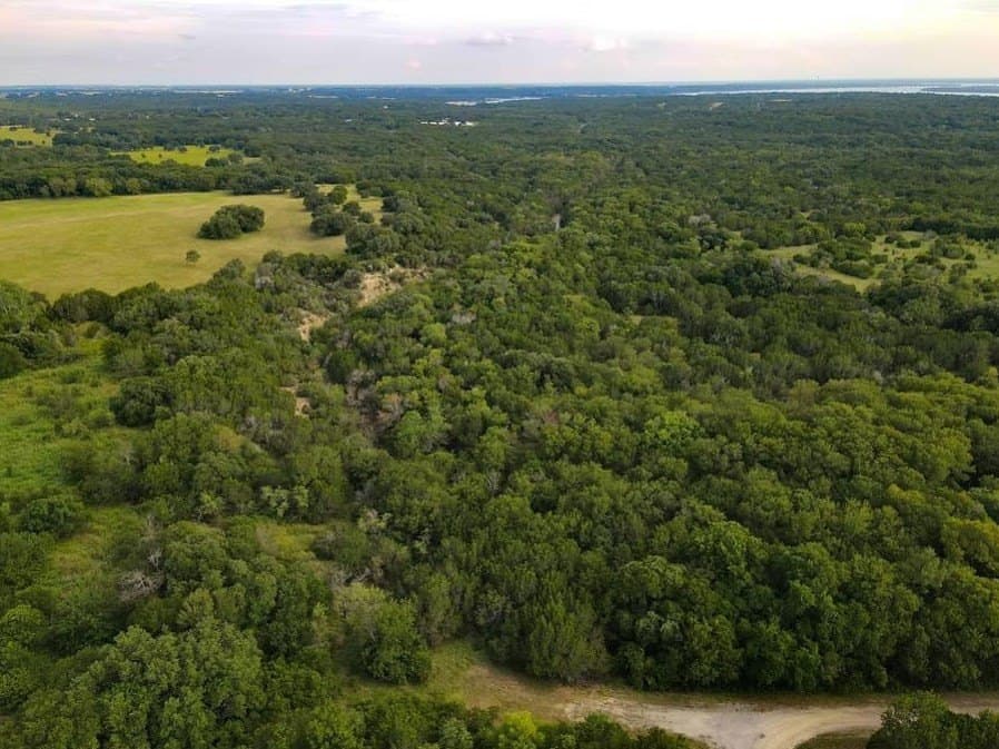 0.53 acres in Hill County - photo 3