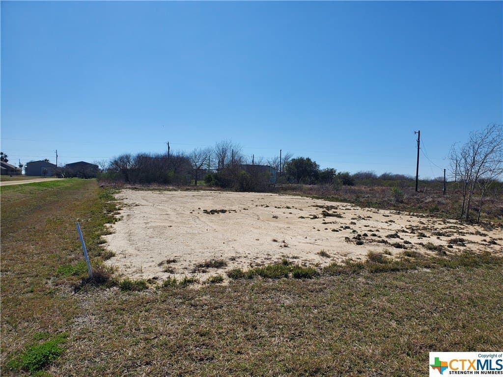 0.16 acres in Calhoun County - photo 2