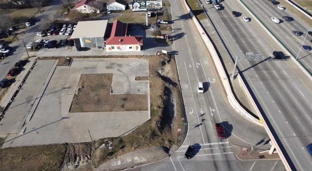 0.67 acres in Dallas County - photo 4