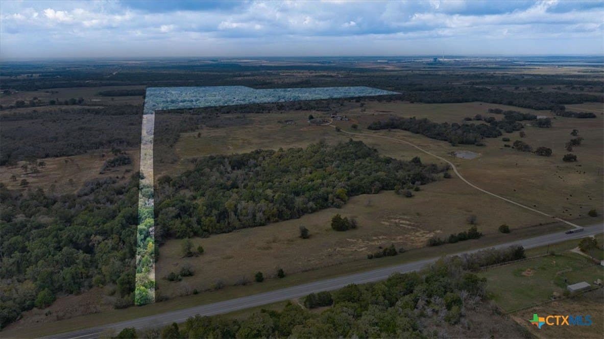 189 acres in Milam County - photo 2