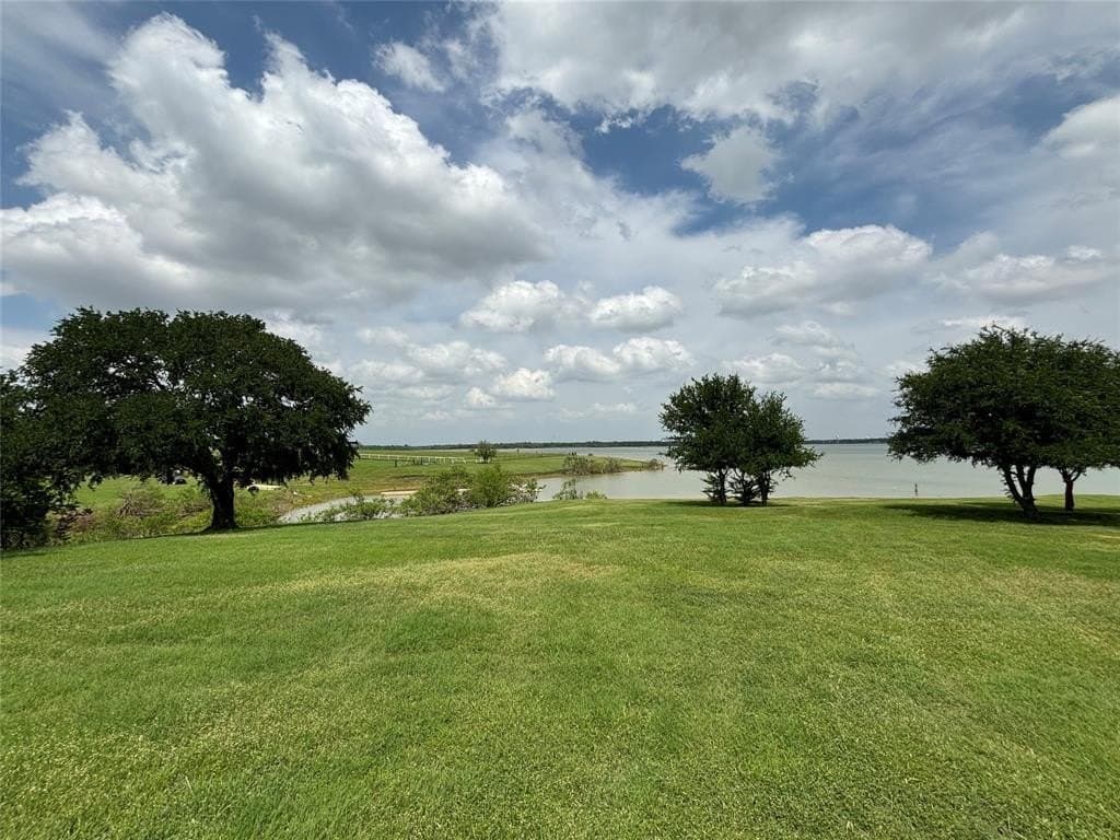 0.3 acres in Denton County - photo 9