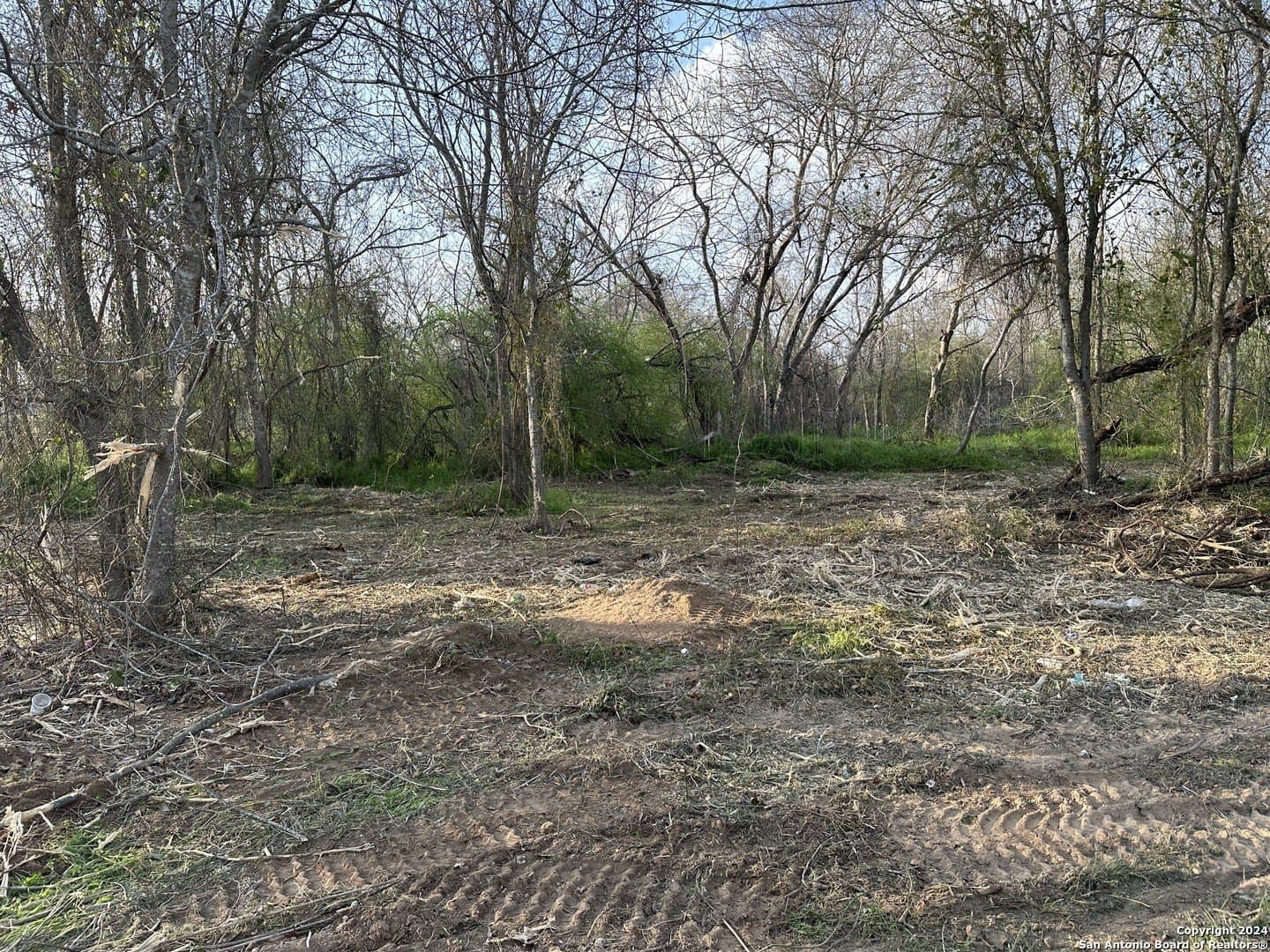 4.48 acres in Wilson County - photo 4
