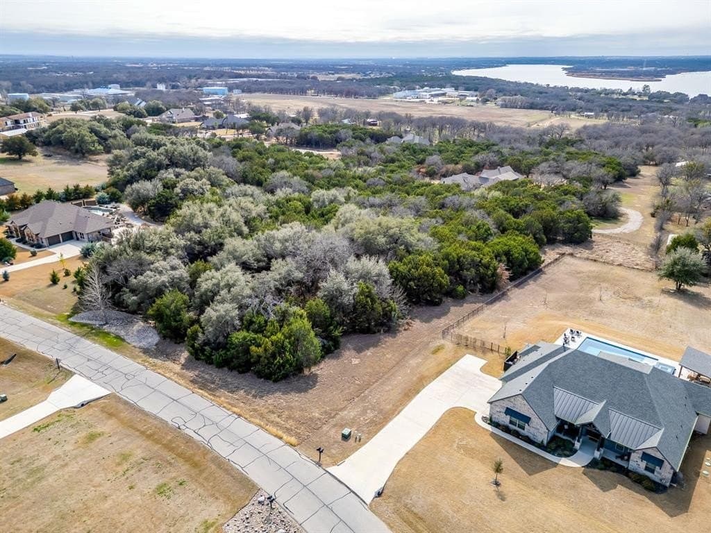 1.05 acres in Hood County - photo 2