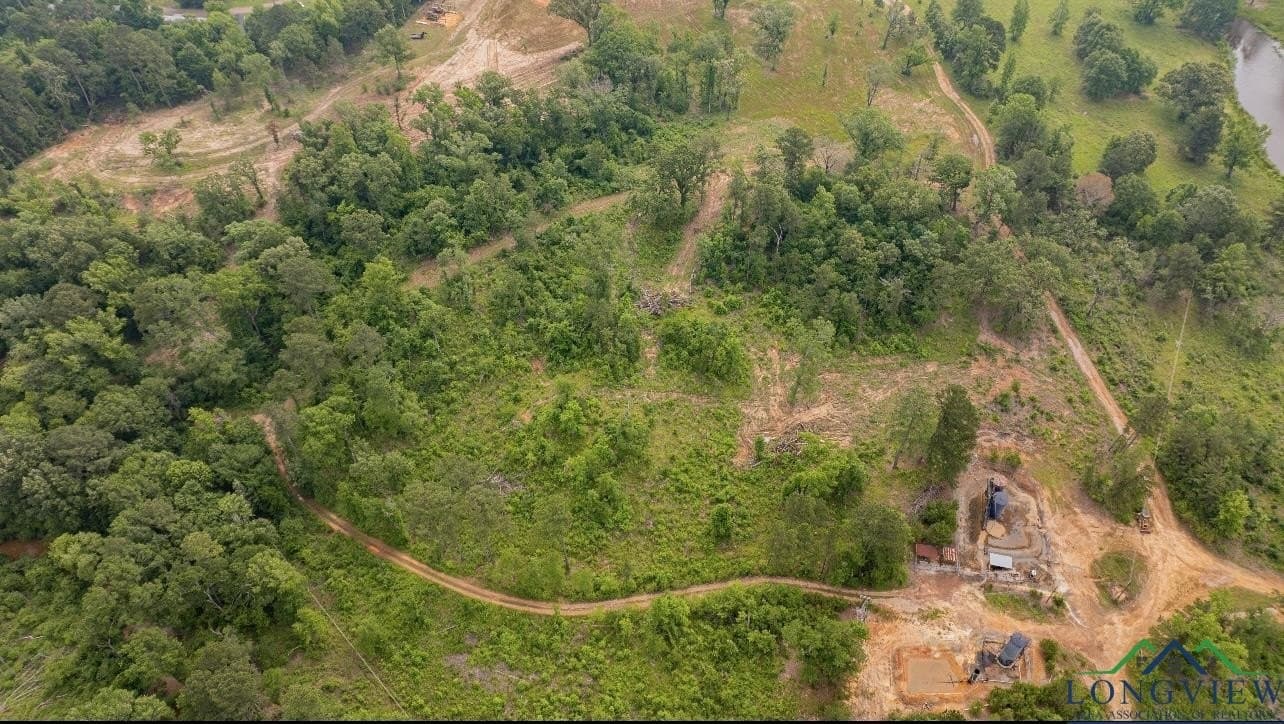 23.72 acres in Gregg County - photo 18