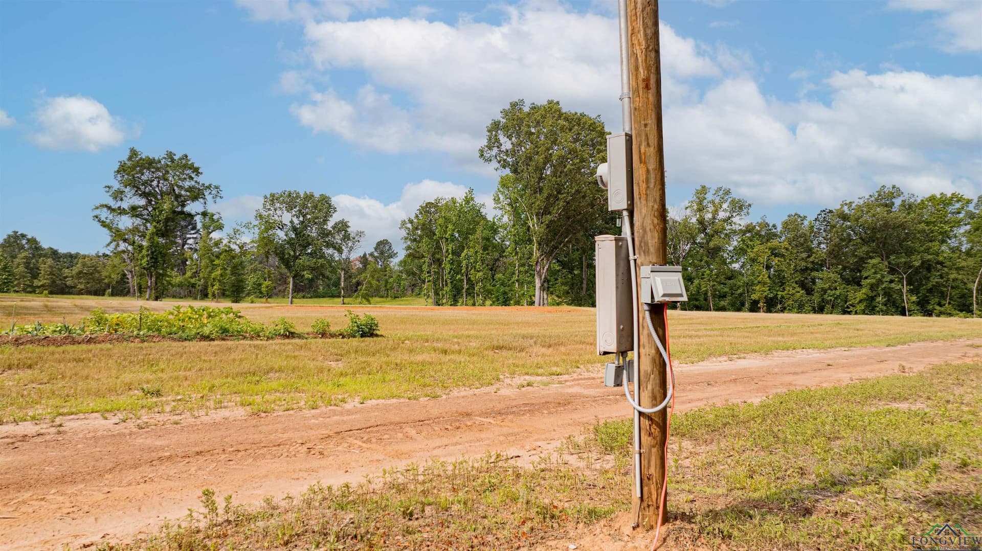 23.72 acres in Gregg County - photo 9