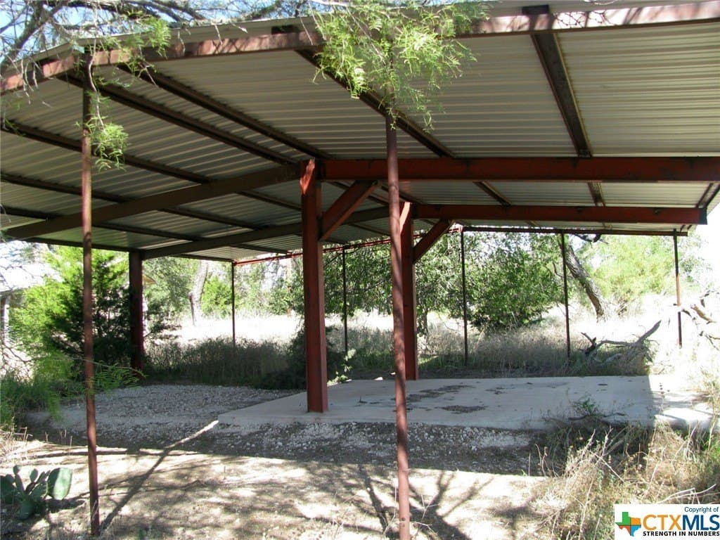 18.11 acres in Lampasas County - photo 5