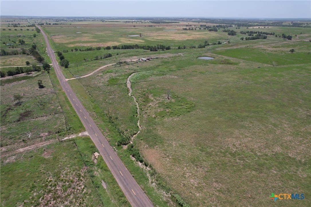 408.16 acres in Milam County - photo 15