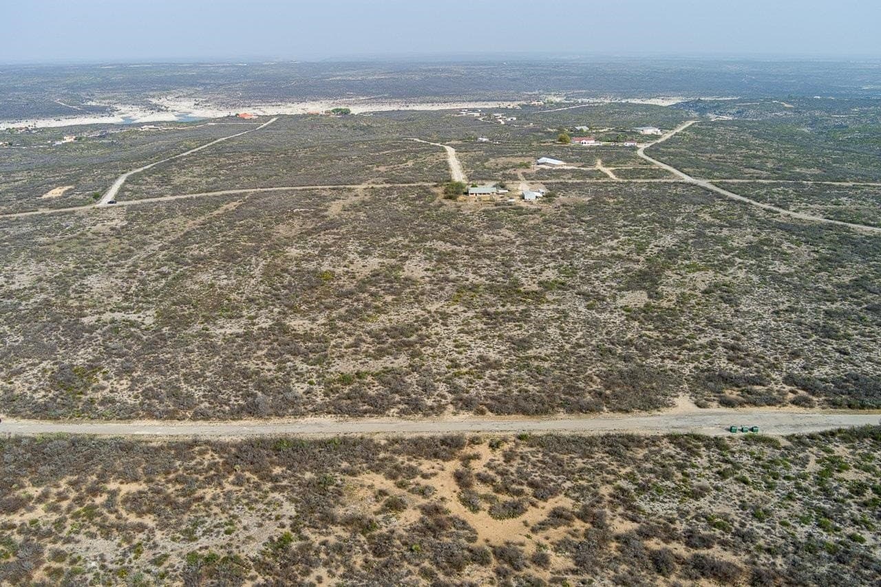 10.2 acres in Val Verde County - photo 4