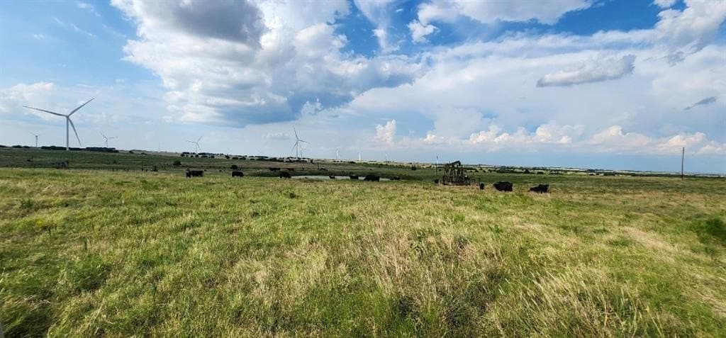 25 acres in Cooke County - photo 32