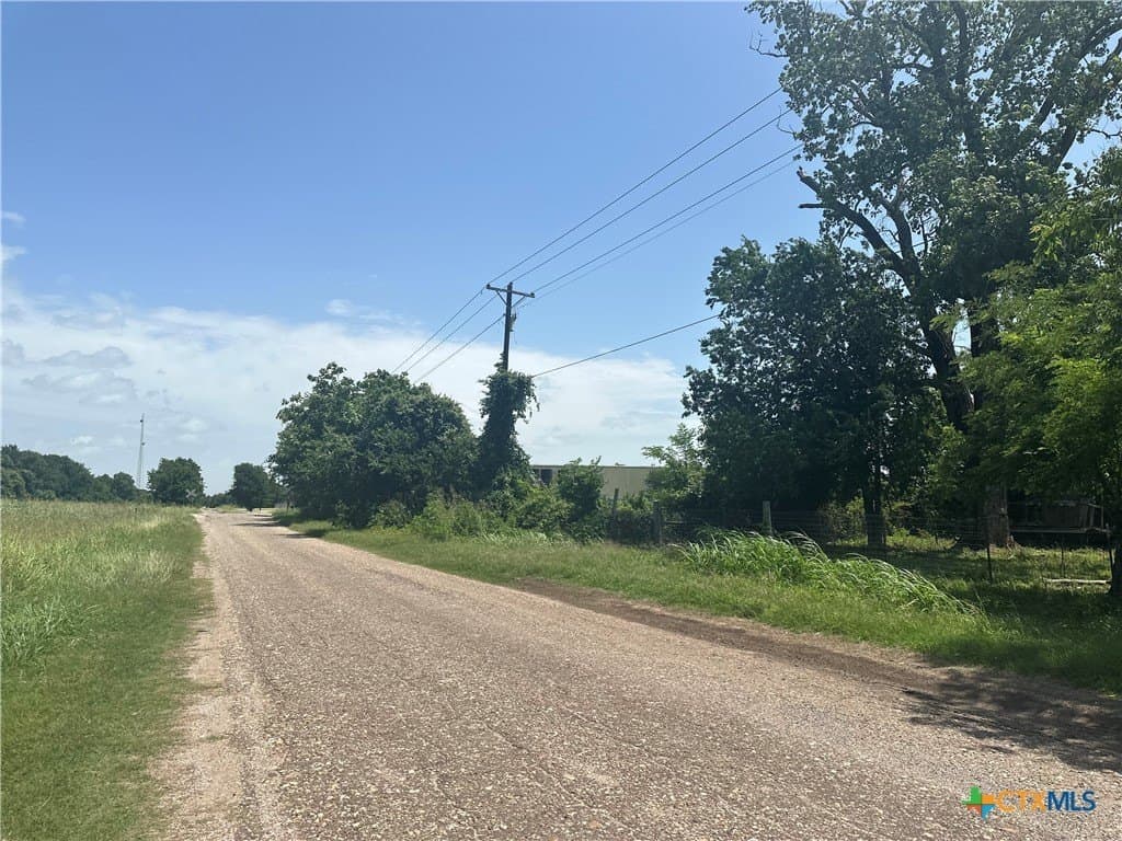 1 acres in Falls County - photo 5