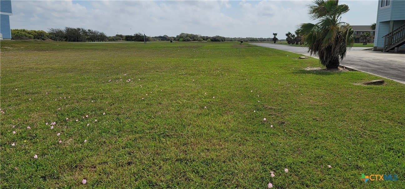 0.95 acres in Calhoun County - photo 6