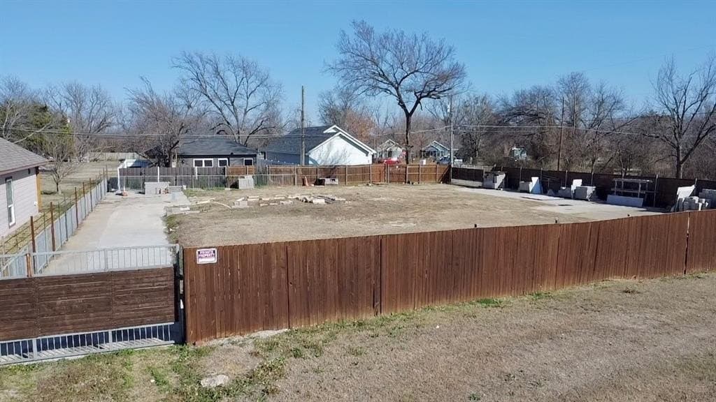 0.33 acres in Johnson County - photo 2